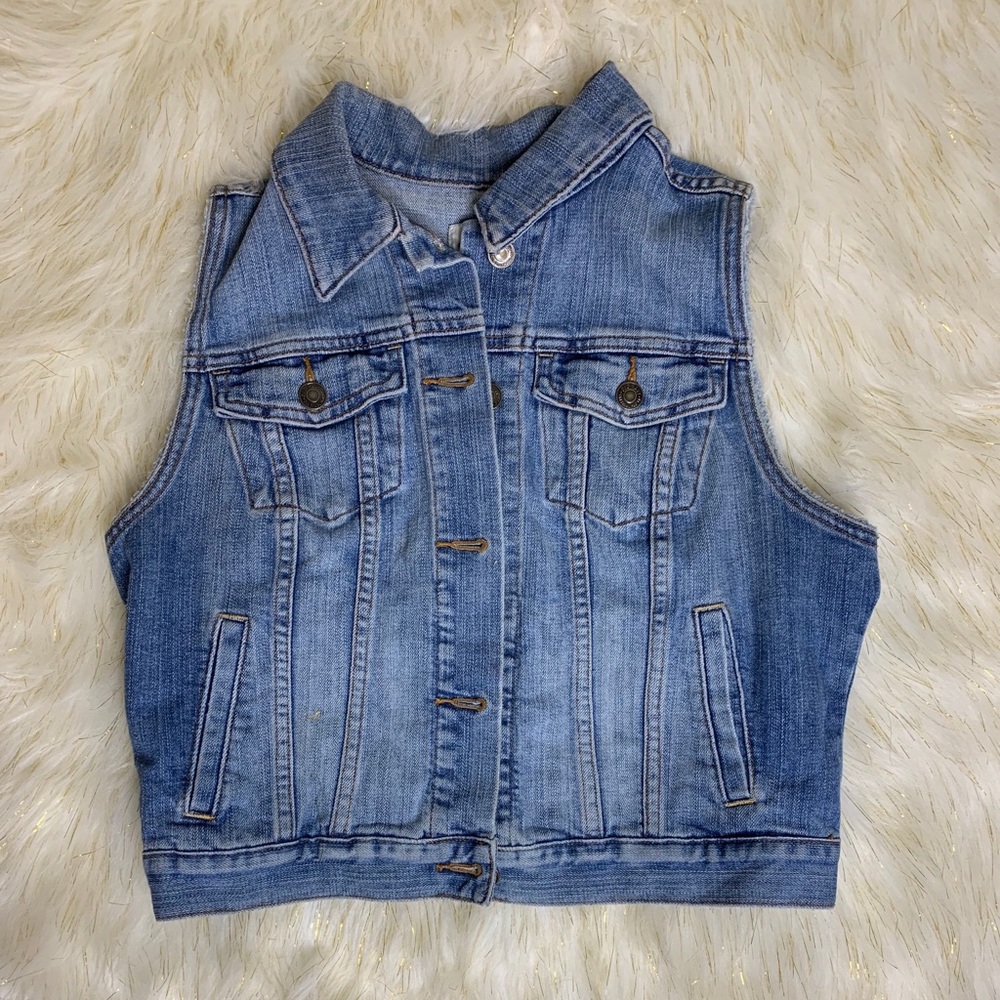 Cropped Jean Vest
